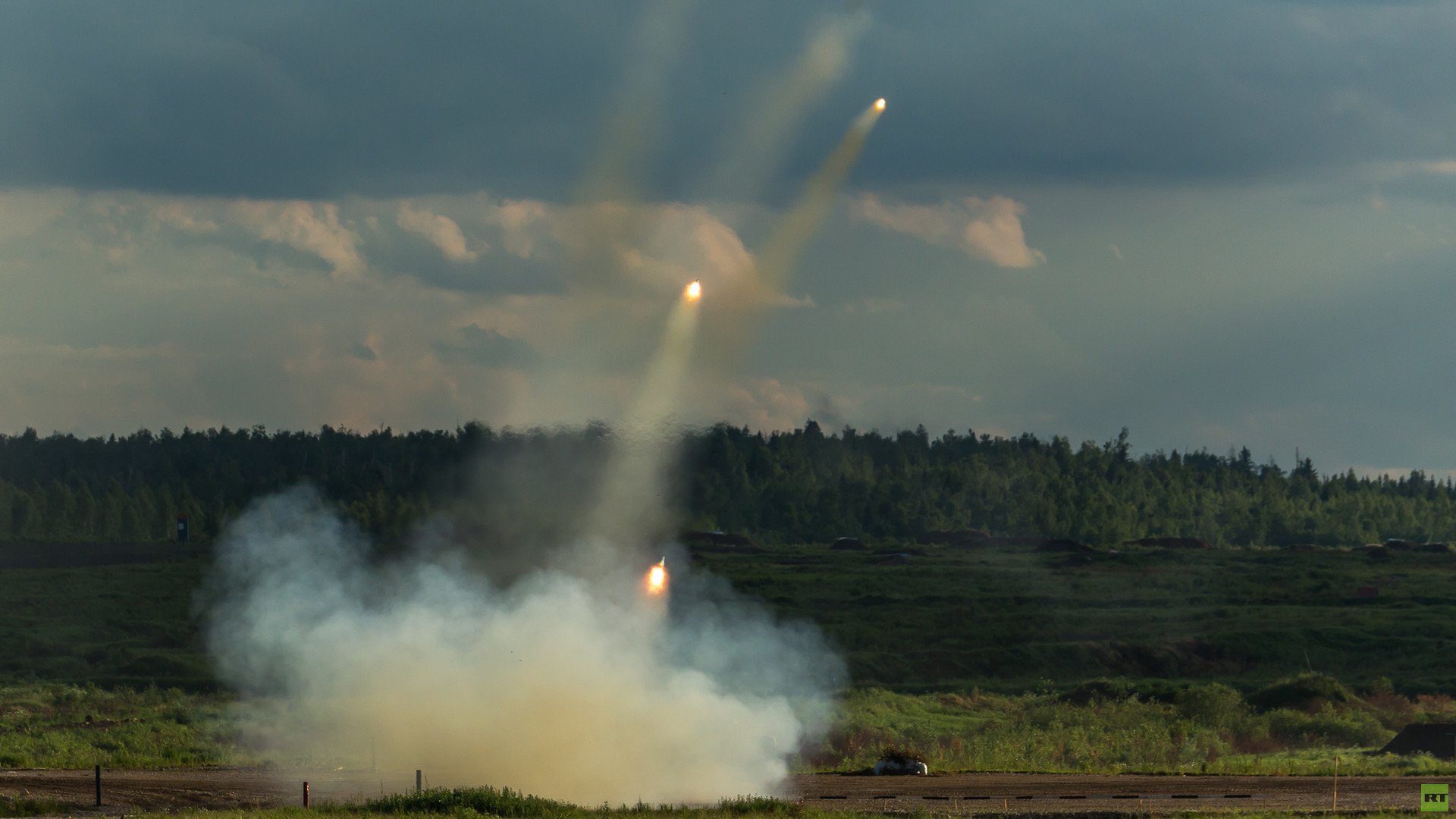راجمة الصواريخ تورنادو