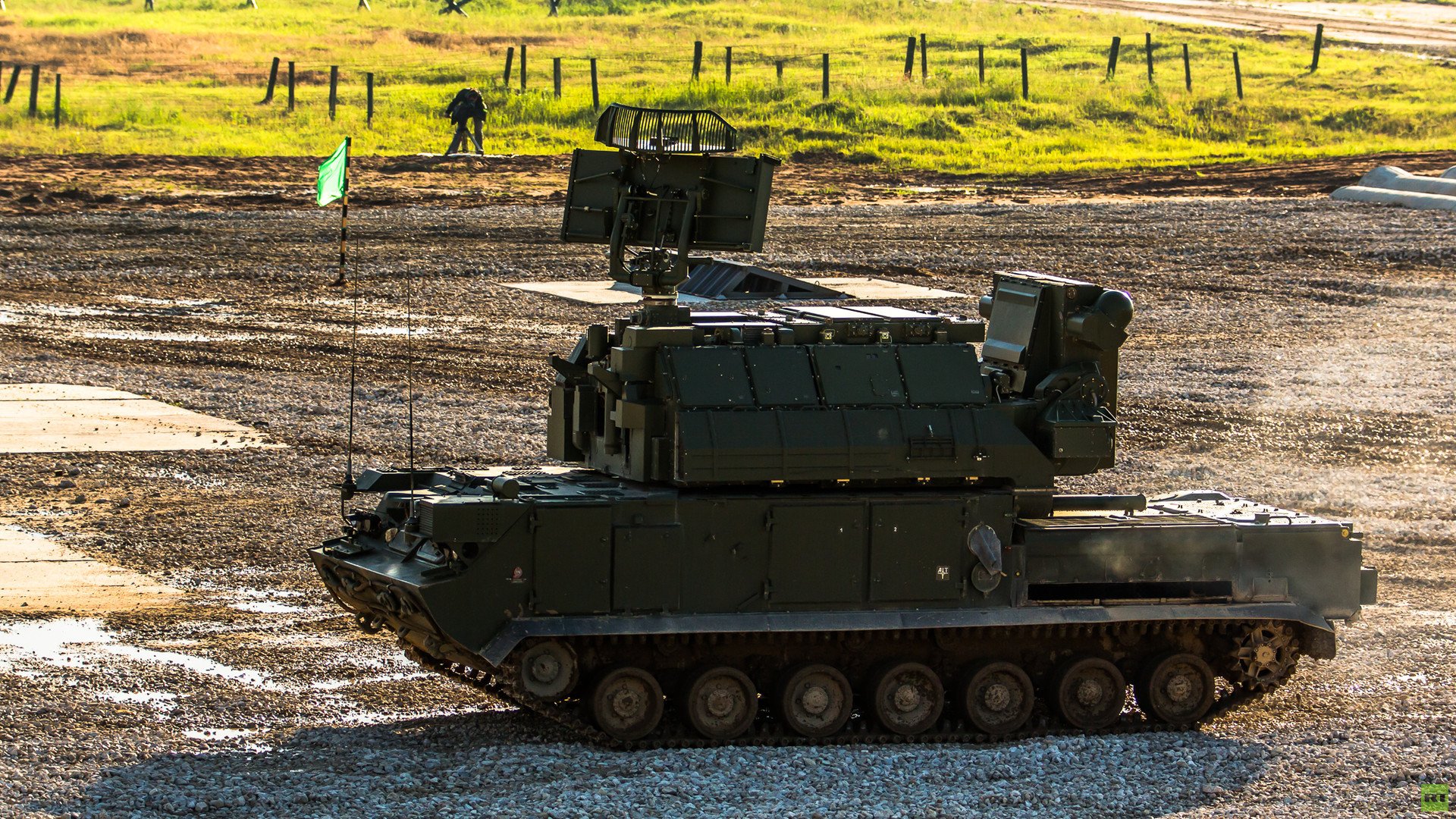 منظومة "تور - أم 1" للصواريخ المضادة للجو