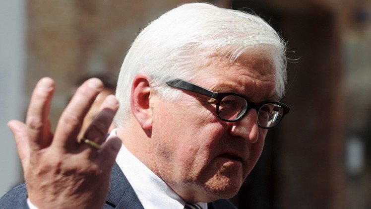 شتاينماير: يجب حل الأزمة الأوكرانية سياسيا والحفاظ على النظام الحالي في أوروبا