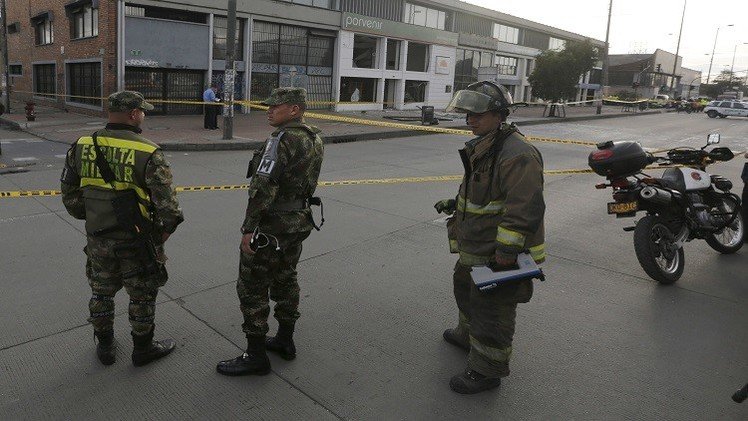 قتلى وجرحى بانفجارات غاز وقنابل في كولومبيا  (فيديو)