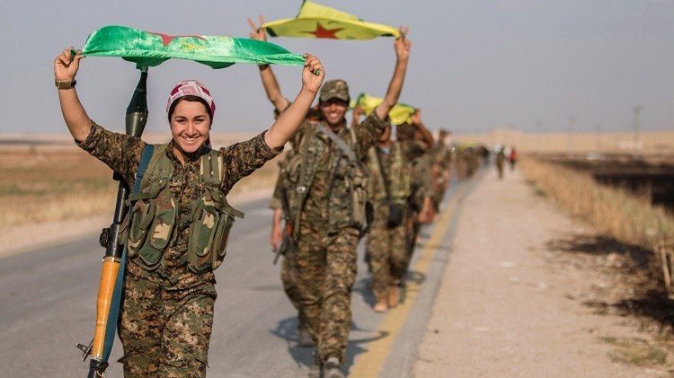 موسكو تدعو المعارضة والأكراد إلى التوحد مع الجيش السوري في تحالف إقليمي ضد "داعش"