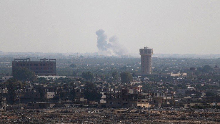 مصر.. مقتل 3 مدنيين وإصابة 2 في سقوط قذيفة بسيناء