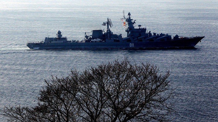 سفن روسية تطلق صواريخ مجنحة في إطار مناورات تجري في المحيط الهادئ