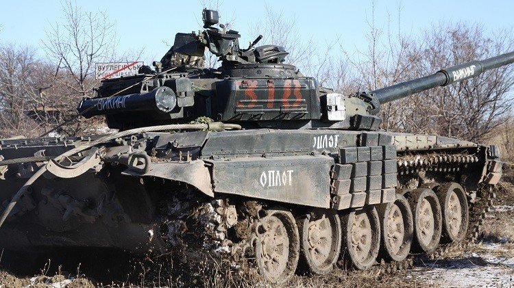 مجموعة الاتصال الخاصة بأوكرانيا تبحث سبل سحب المدافع والدبابات من منطقة النزاع