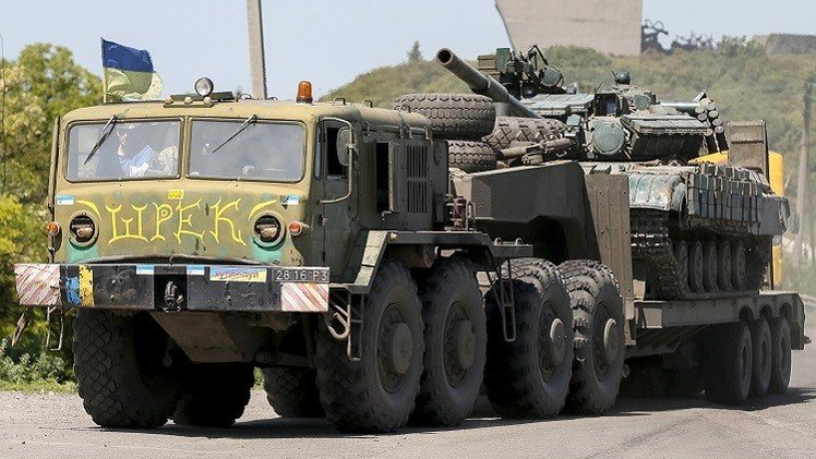 دبابة أوكرانية في منطقة دونباس