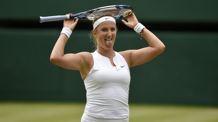 أزارينكو لم تصمد أمام "الدبابة الأمريكية" سيرينا (فيديو)