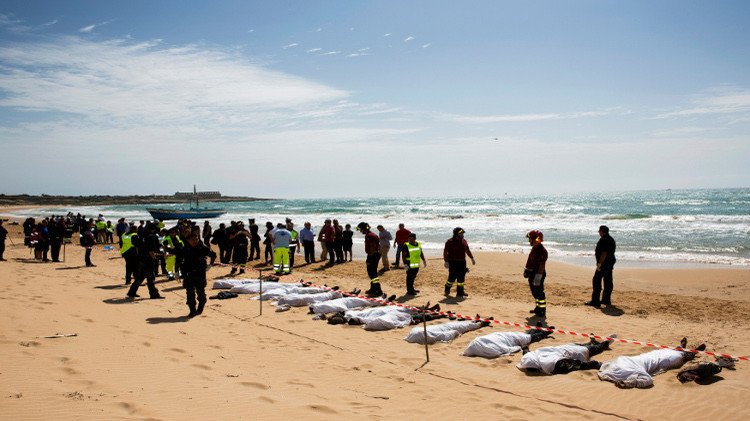 خفر السواحل التونسي ينتشل جثث 28 مهاجرا غير شرعي