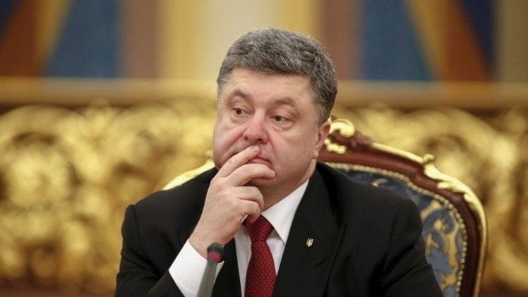 بوروشينكو لا يرى بديلا لاتفاقات مينسك لتسوية الأزمة الأوكرانية