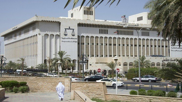 الكويت: تجديد  سجن 21 متهما بتفجير مسجد الإمام الصادق