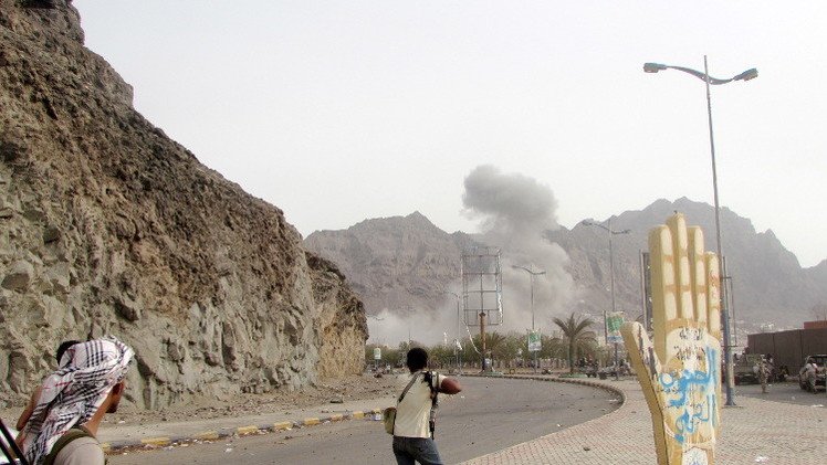 الحكومة تعلن السيطرة الكاملة على عدن.. والحوثي يدعو أنصاره للدفاع عن المدينة