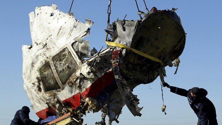 خمسة أسئلة حول تحطم الطائرة الماليزية شرق أوكرانيا دون جواب