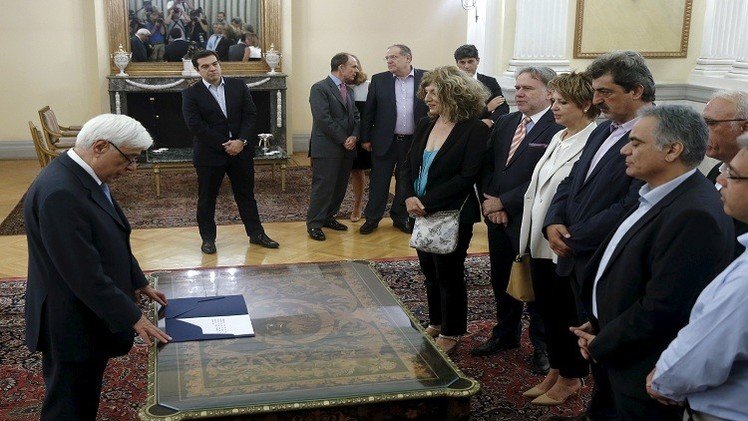 أعضاء الحكومة الجدد يؤدون اليمين الدستورية أمام الرئيس اليوناني بحضور رئيس الوزراء السبت 18 يوليو