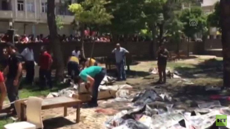 30 قتيلا ونحو 100 جريح بتفجير في تركيا