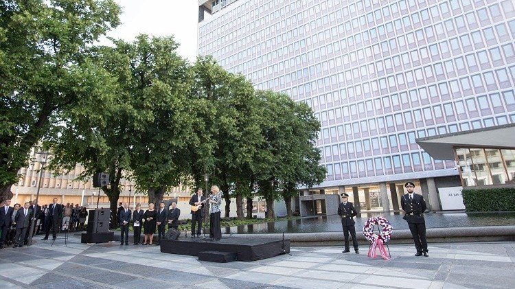 النرويج تحيي ذكرى ضحايا هجومي أوسلو