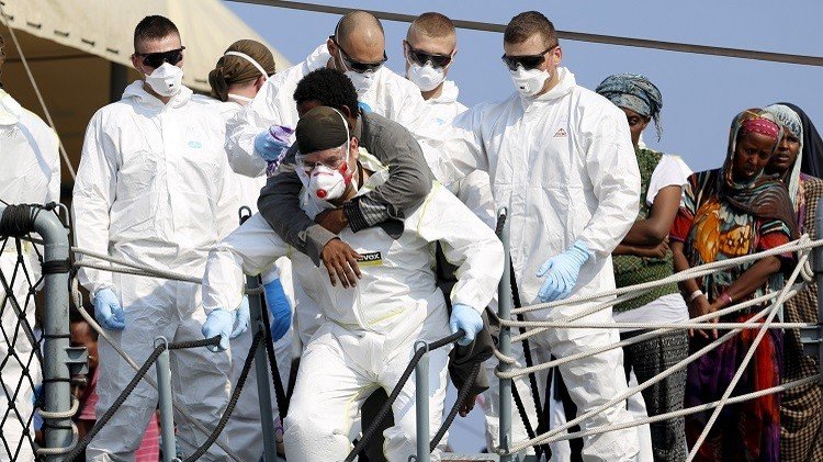 40 قتيلا في غرق مركب مهاجرين غير شرعيين قبالة سواحل ليبيا