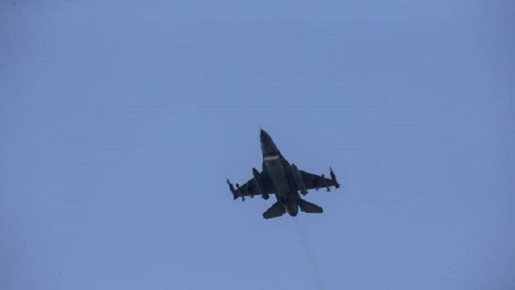 الطيران التركي يقتل 13 من حزب العمال الكردستاني