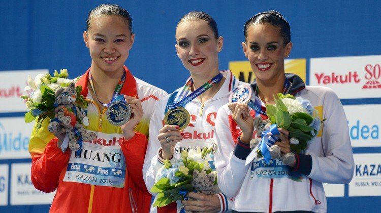 إيشينكو تفوز بذهبيتها الـ 18 في بطولات العالم للألعاب المائية (فيديو)
