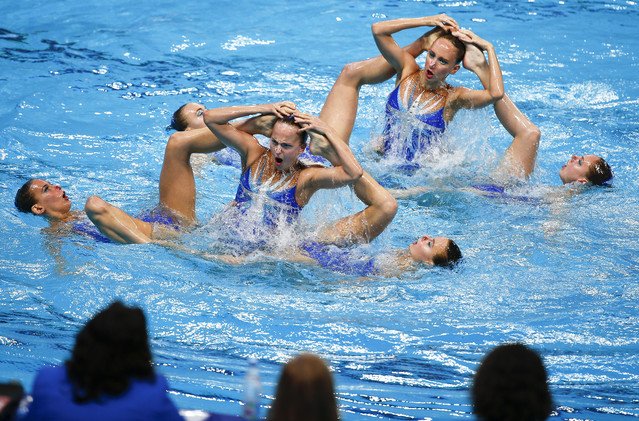 الصين تستعيد صدارة ميداليات بطولة العالم للألعاب المائية من روسيا