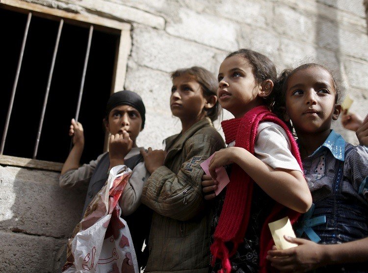 اليمن.. المبعوث الأممي يؤكد تمسك الحكومة اليمنية بقرار مجلس الأمن 2216