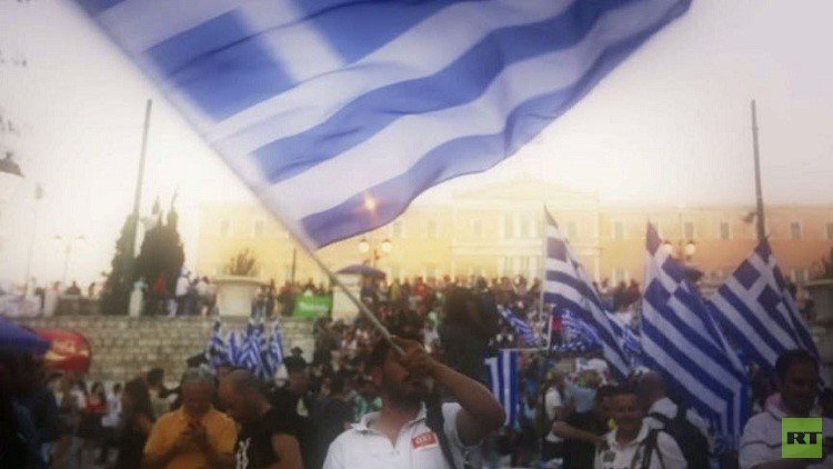 اليونان.. ديون تراكمت وأزمة تفاقمت