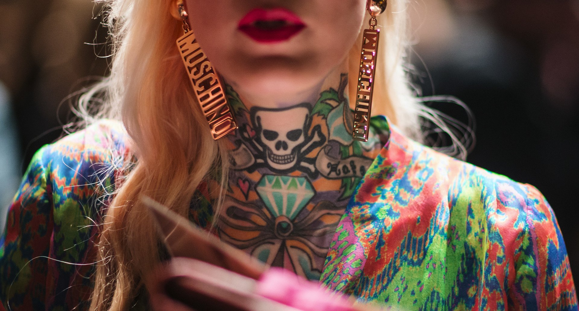 عارضة وشوم المانية خلال "أسبوع موضة الخريف في برلين" ، ألمانيا، 20 يناير/كانون الثاني 2015  