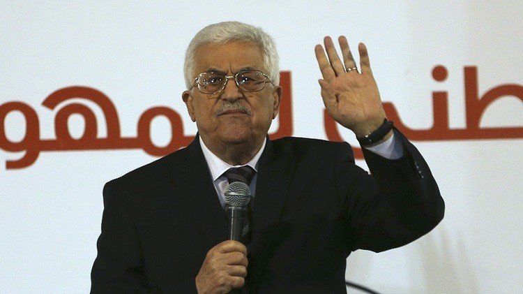 عباس ينتقد موقف الإدارة الأمريكية من جريمة حرق الرضيع الفلسطيني ويهدد بـ"موقف مختلف"