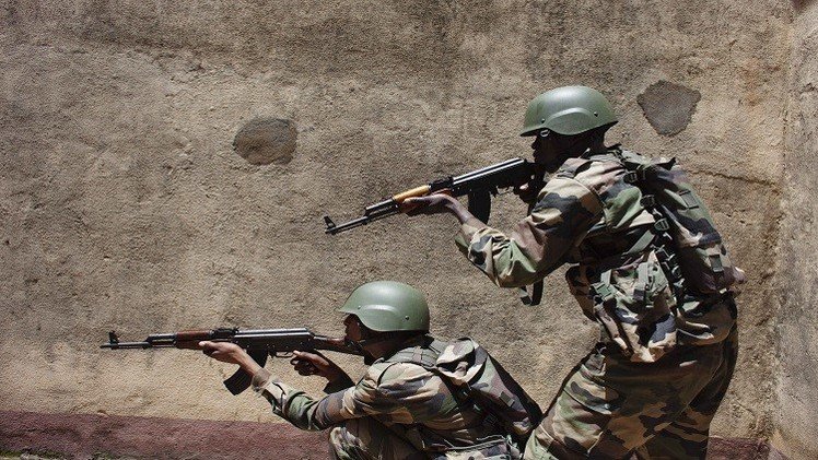 مالي.. مقتل جنديين  في كمين قرب الحدود مع موريتانيا