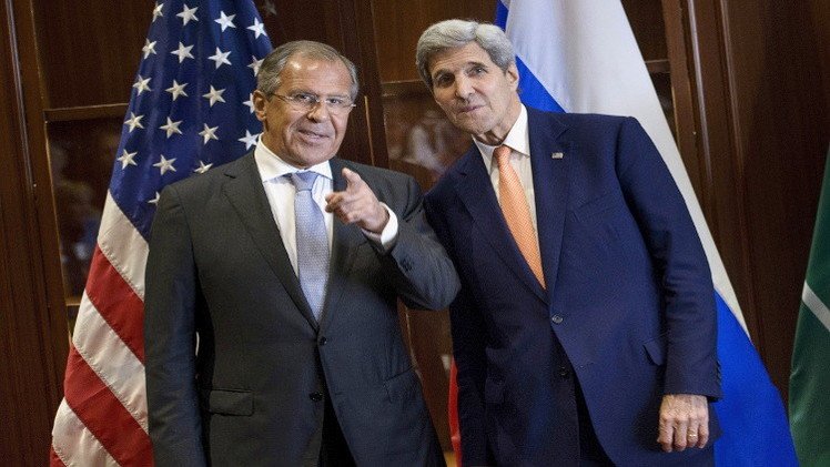 لقاءات دبلوماسية مكثفة بهدف التوصل إلى حل للأزمة السورية تحت غطاء المبادرة الروسية