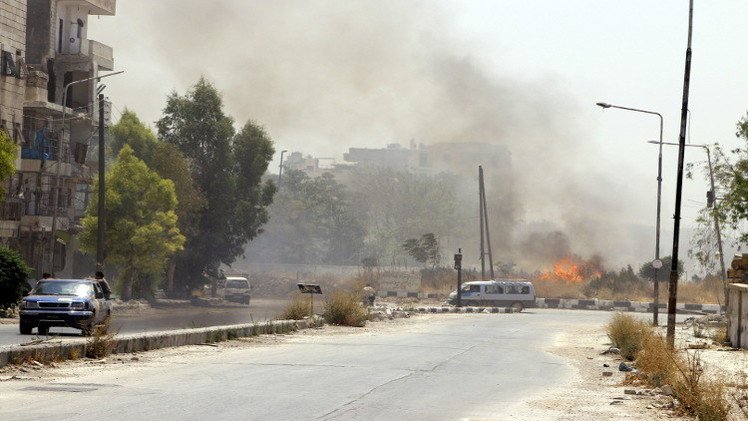 قذائف تستهدف دمشق واشتباكات في ريفها