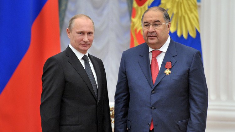 الملياردير عثمانوف يتبرع بمليار روبل للاتحاد الروسي لكرة القدم