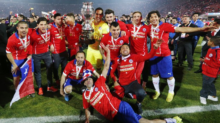 تشيلي تدخل نادي العشرة الكبار وروسيا تتراجع