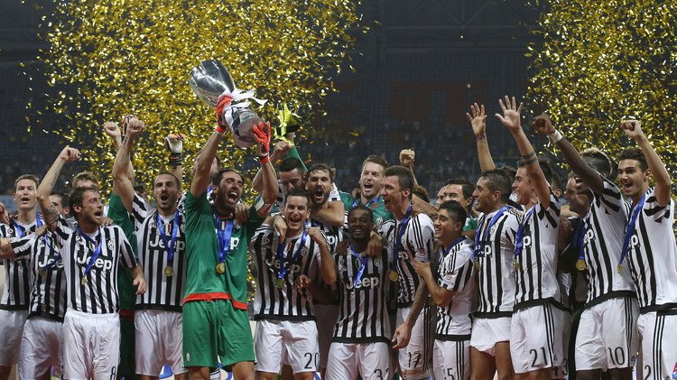 يوفنتوس يعانق كأس السوبر الإيطالي للمرة السابعة.. (فيديو)