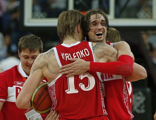 روسيا تخسر أمام بولندا.. وصربيا تتألق في أمم أوروبا لكرة السلة