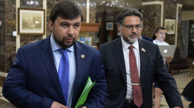 دونيتسك ولوغانسك: كييف لم تنفذ أي بند من اتفاقات مينسك