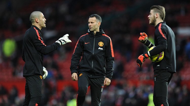 فان خال: دي خيا يرفض اللعب مع اليونايتد