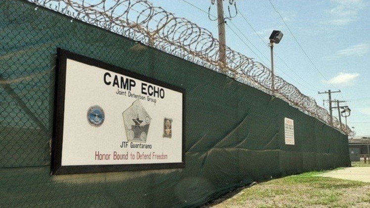 البنتاغون يخطط لاستبدال معتقل غوانتانامو بسجنين في الولايات المتحدة 