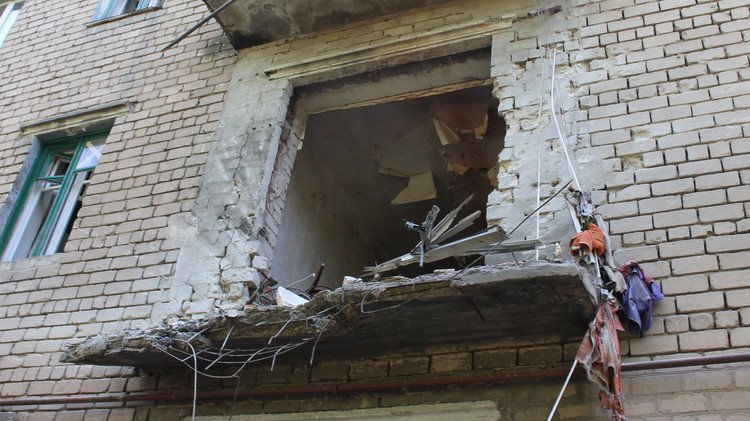 دعوات دولية إلى نزع فتيل التصعيد في أوكرانيا ومحاولات لإنعاش العملية السياسية