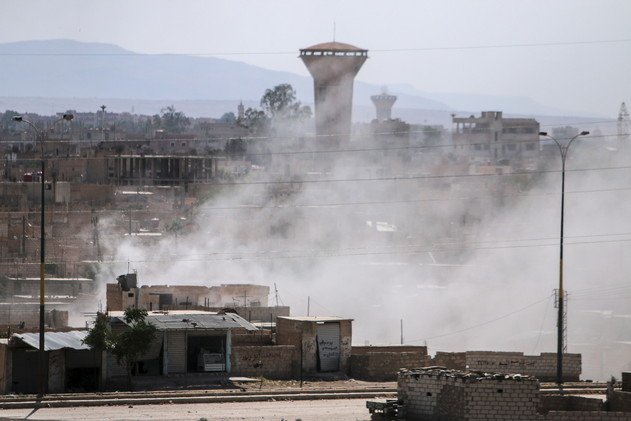 سوريا.. مقتل 13 شخصا وإصابة 50 آخرين بتفجير انتحاري في القامشلي 