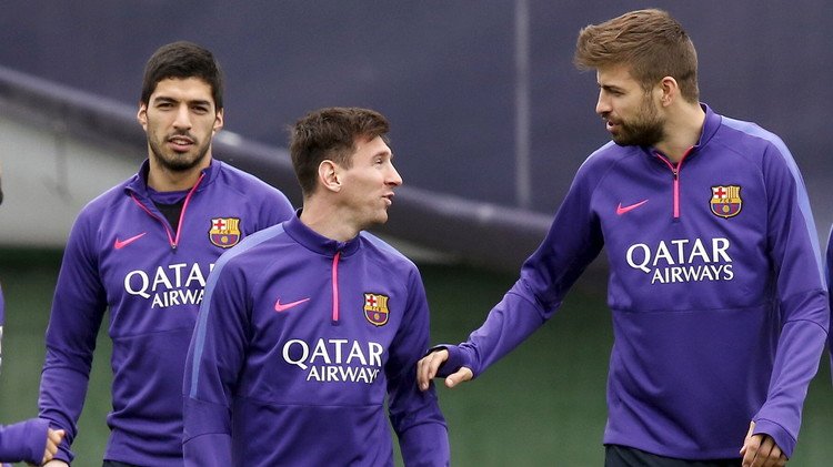 إيقاف بيكي مدافع برشلونة 4 مباريات .. رسميا