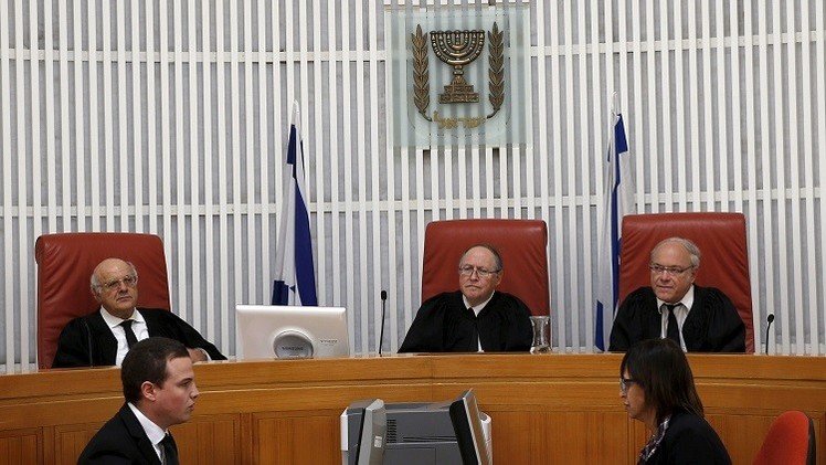 محكمة إسرائيلية تعلق أمر اعتقال الأسير الفلسطيني المضرب عن الطعام