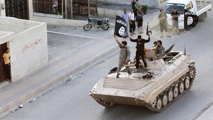 سوريا.. تنظيم "الدولة" يهدم ديرا في بلدة القريتين وينقل مختطفين إلى الرقة