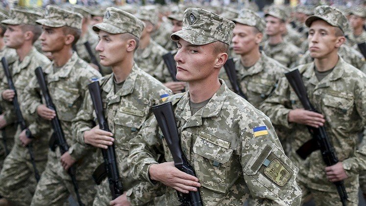 كييف تسعى لبناء جيش جديد يناسب أعلى معايير الناتو