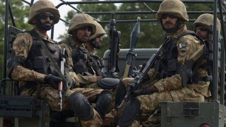 باكستان...مقتل 4 جنود بصواريخ أطلقت من الجانب الأفغاني 