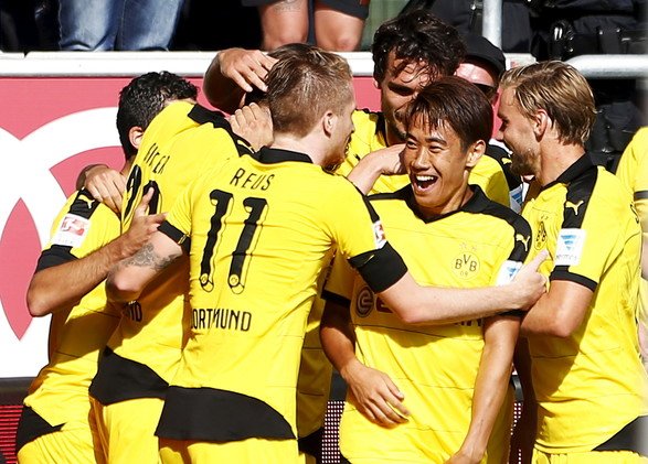 دورتموند يواصل نتائجه الكبيرة في الدوري الألماني