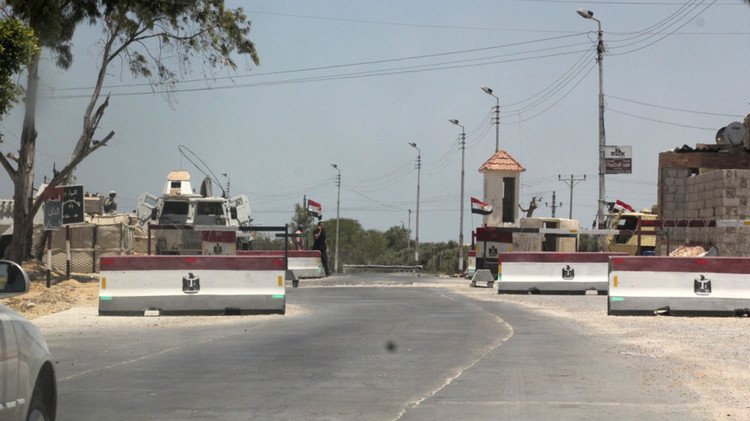 مصر.. مقتل شرطيين بهجوم مسلح في العريش