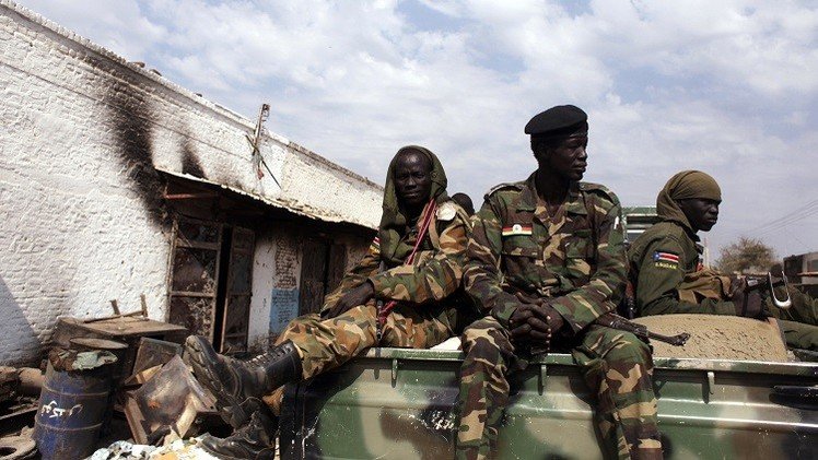 جنوب السودان.. الجيش والمتمردون يتبادلون الاتهامات بافتعال المواجهات