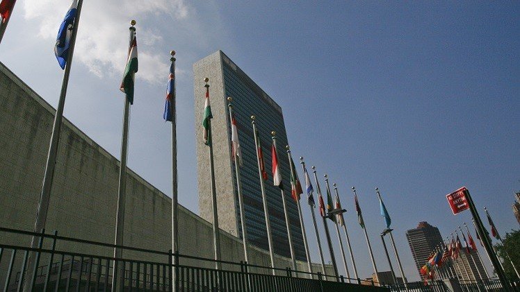 برلماني روسي يقترح نقل مقر الأمم المتحدة إلى سويسرا