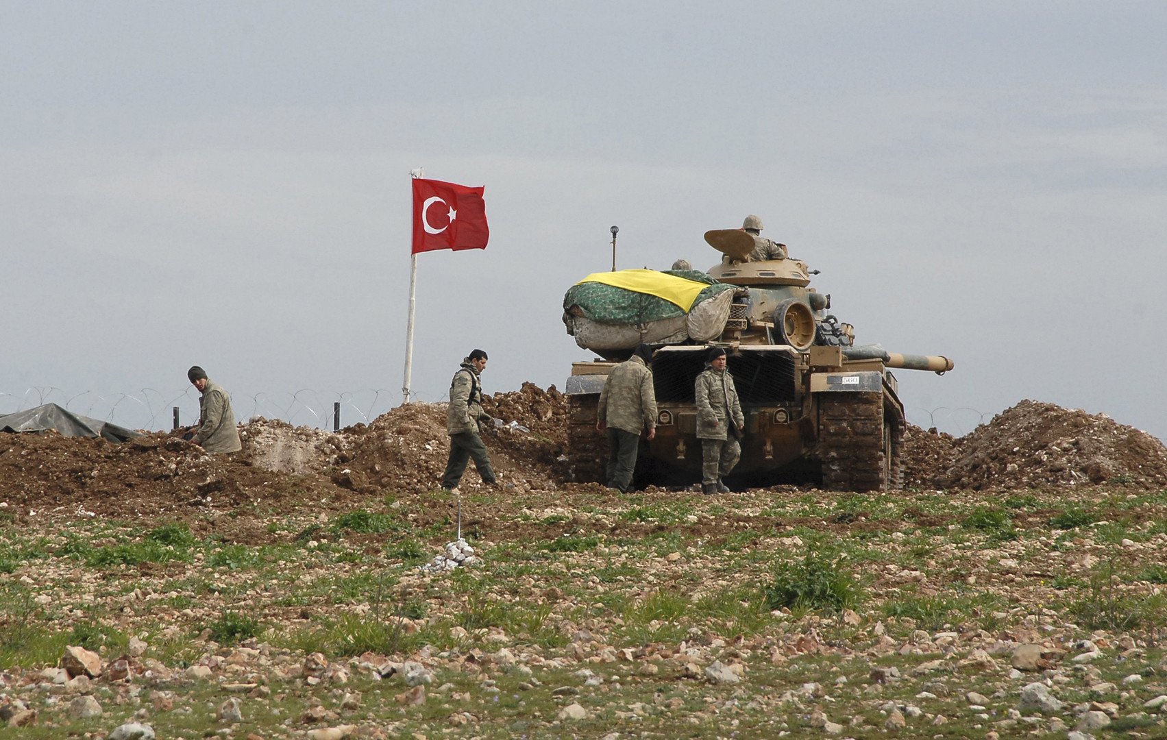 مقتل عسكريين اثنين وإصابة 4 آخرين بهجومين في محافظة شرناق التركية