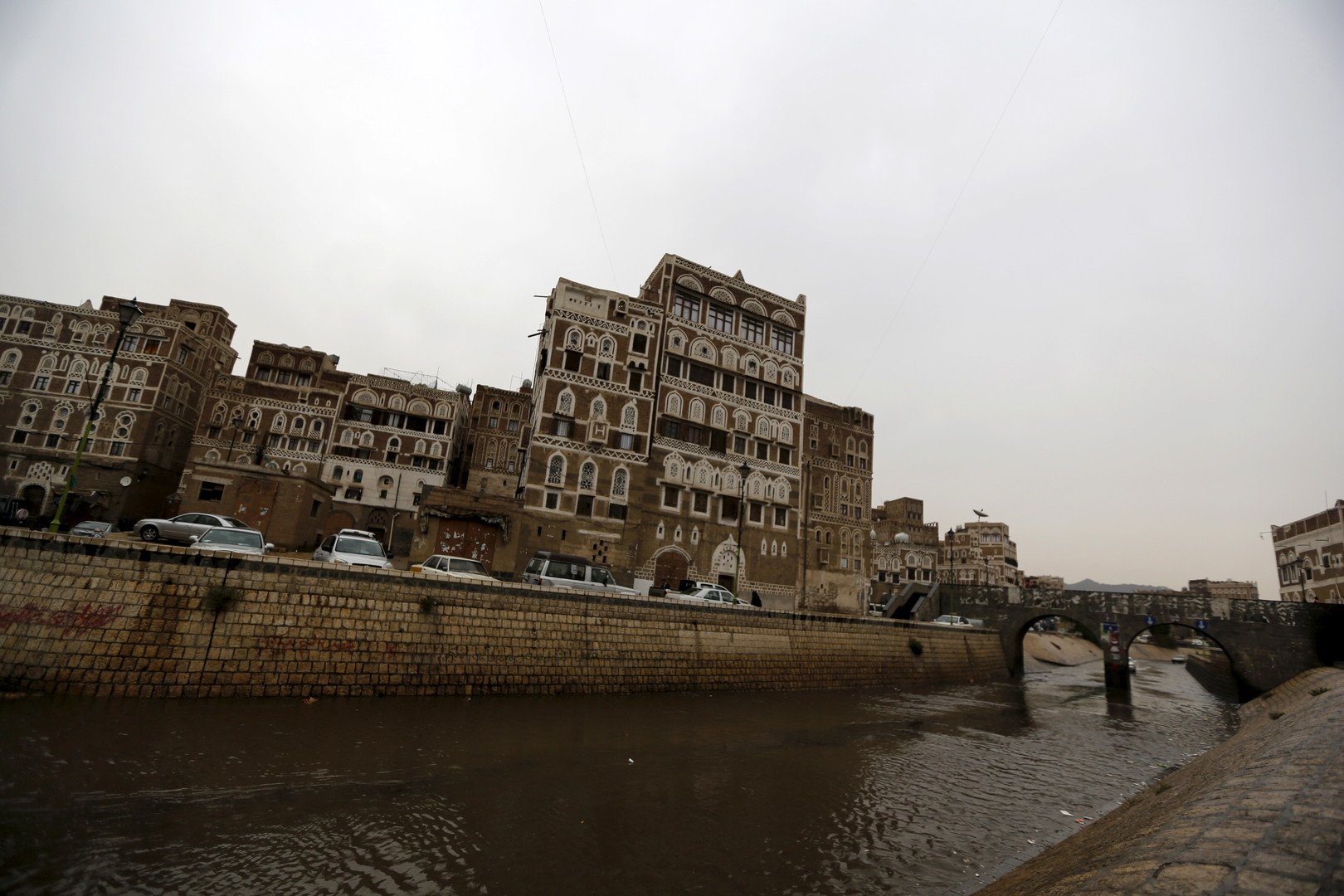 مواجهات عنيفة في جنوب اليمن.. واستعداد لخوض معركة صنعاء