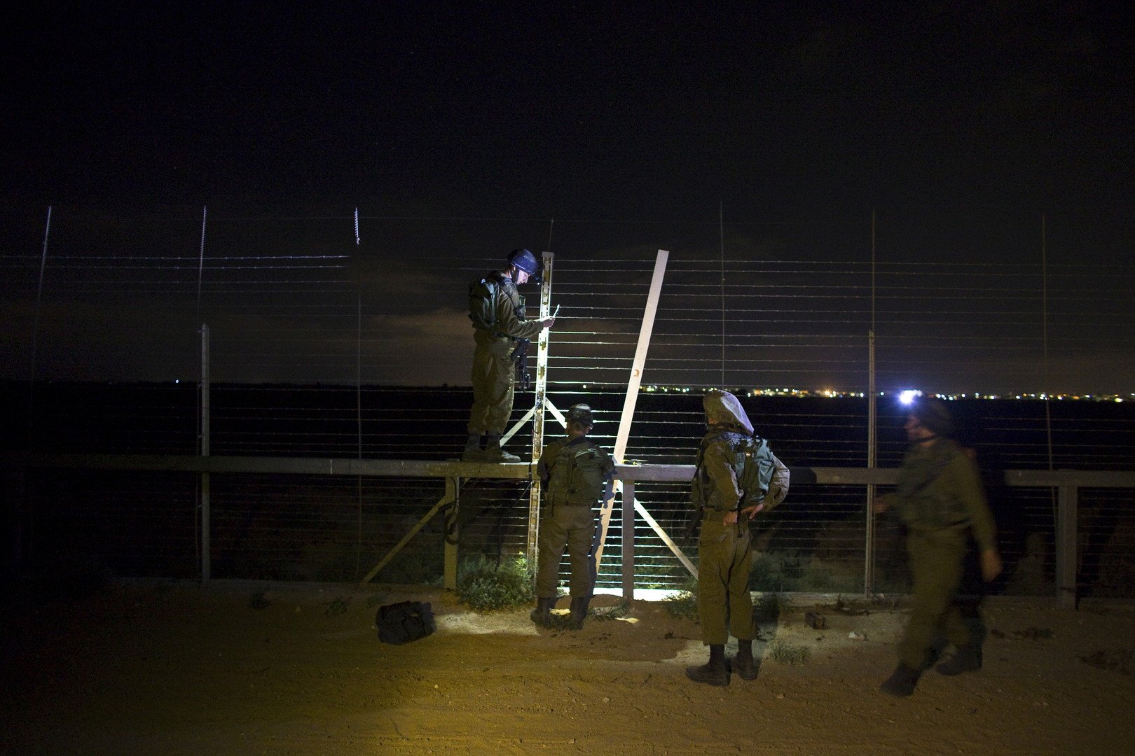 مصادر أمنية إسرائيلية: حماس أنهت حفر أنفاق هجومية باتجاهنا